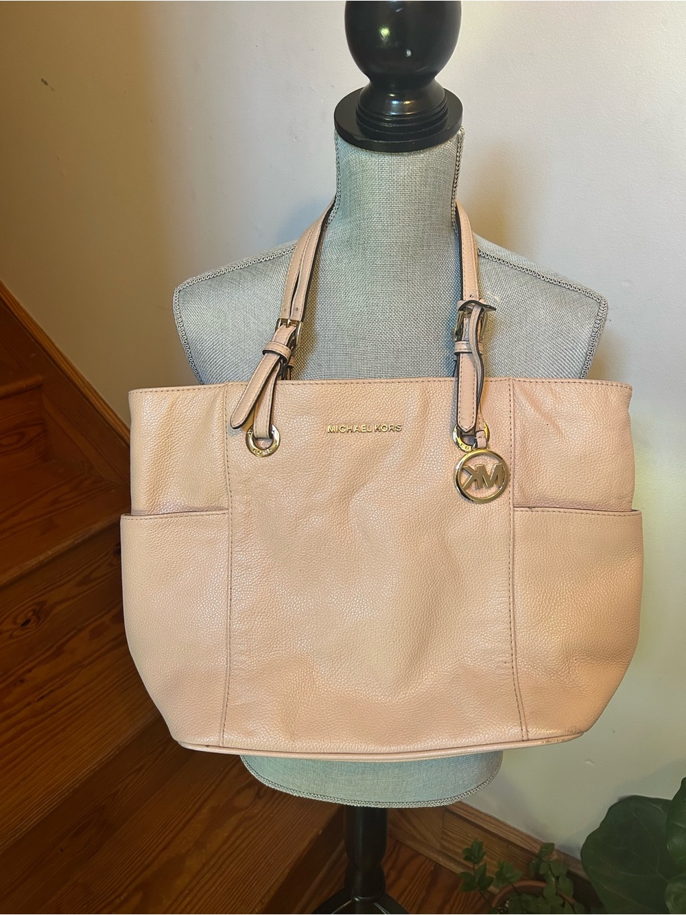 Michael Kors Pale Pink Pebbled Leather Shoulder Tote